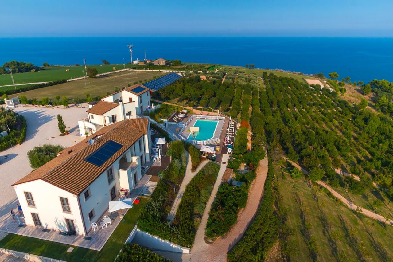 Contea Dei Ciliegi Villa Pedaso Buitenkant foto