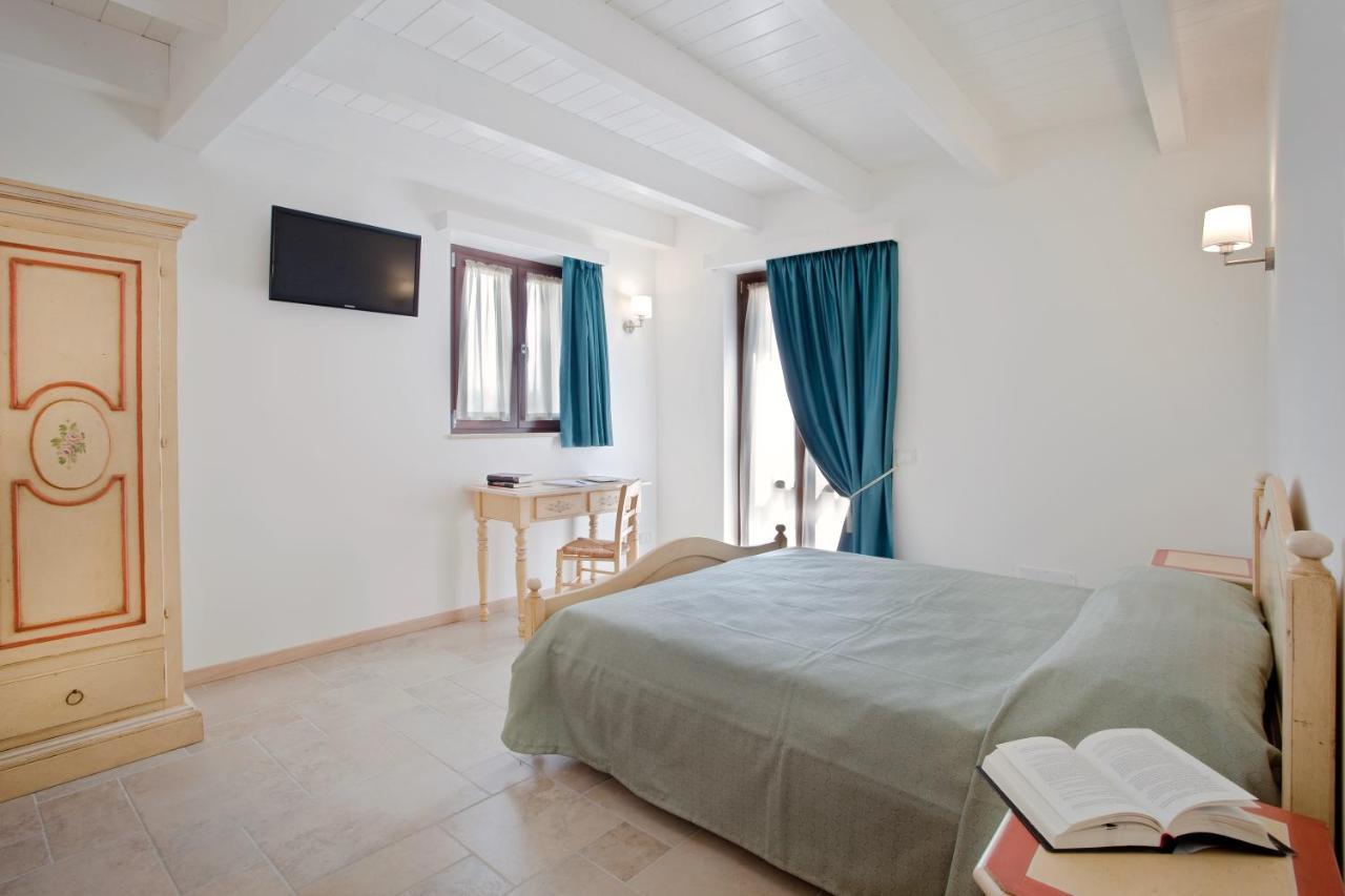 Contea Dei Ciliegi Villa Pedaso Buitenkant foto